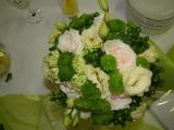 Zeleno bílá svatební kytice